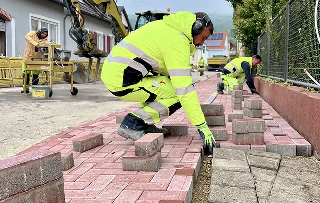 Menner Tiefbau Pflasterarbeiten