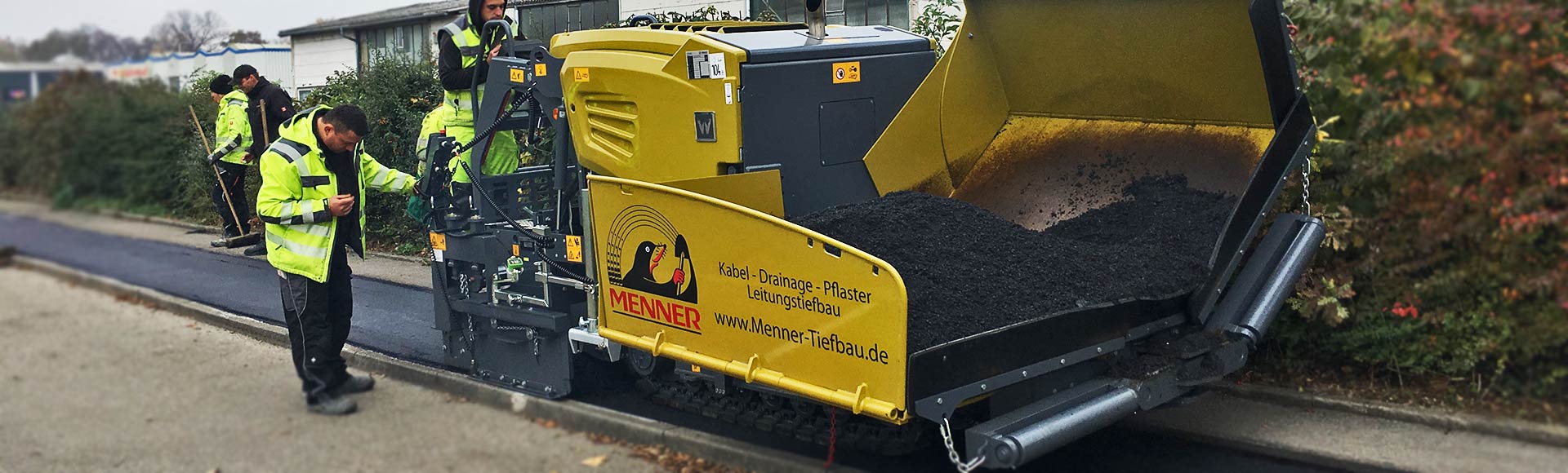 Menner Tiefbau Breisach Asphaltarbeiten