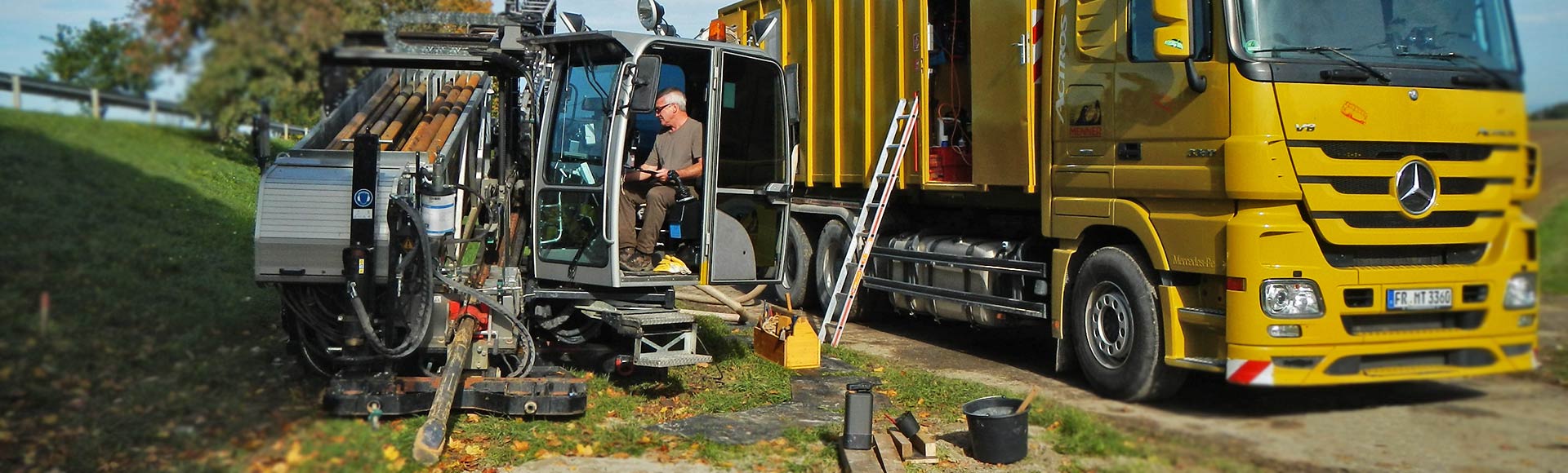 Menner Tiefbau Breisach Spülbohrer Spülbohrung 